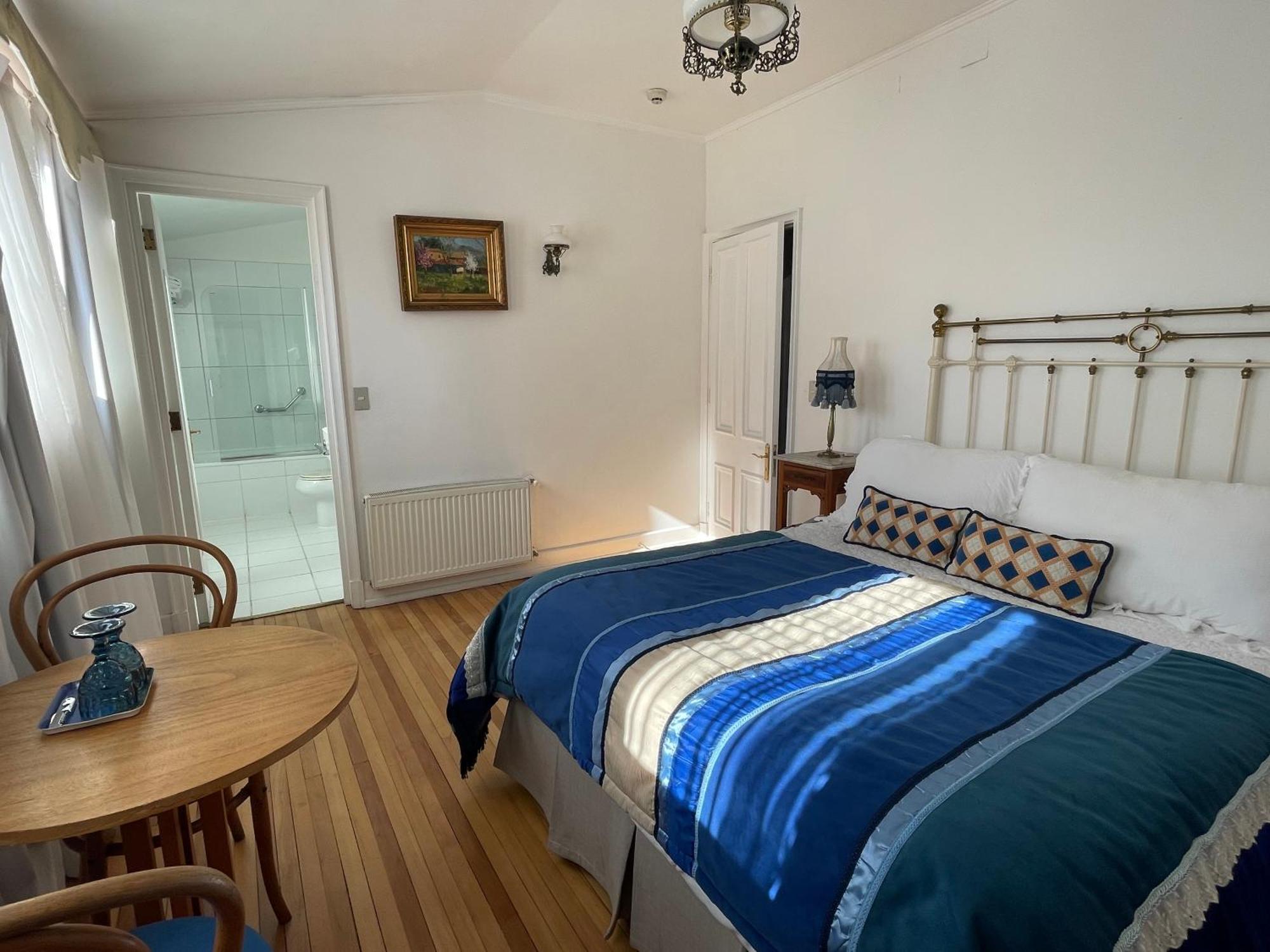 Hotel Casa SOMERSCALES Valparaíso Habitación foto